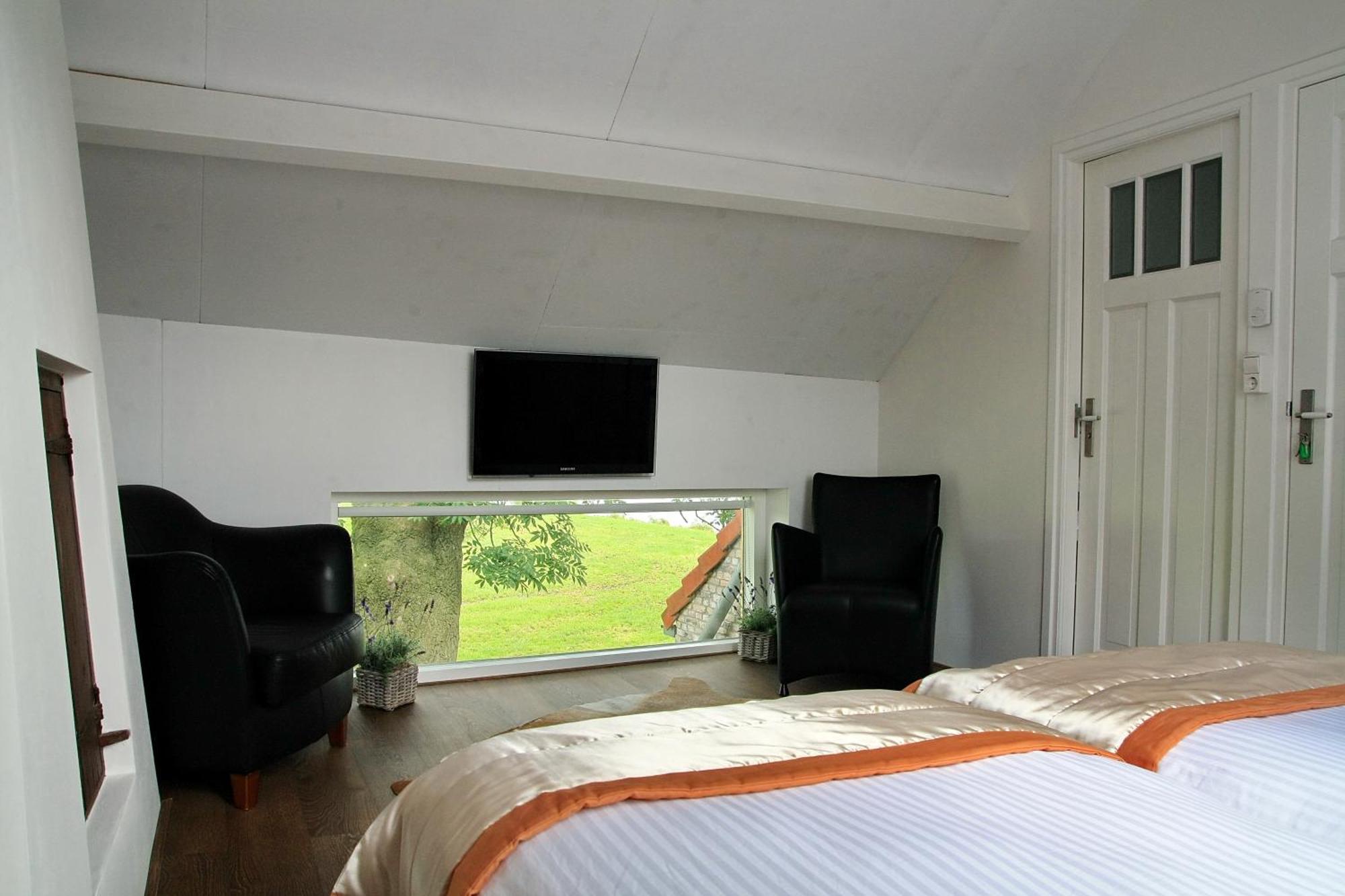 B&B Rechthuis Van Zouteveen Schipluiden Room photo